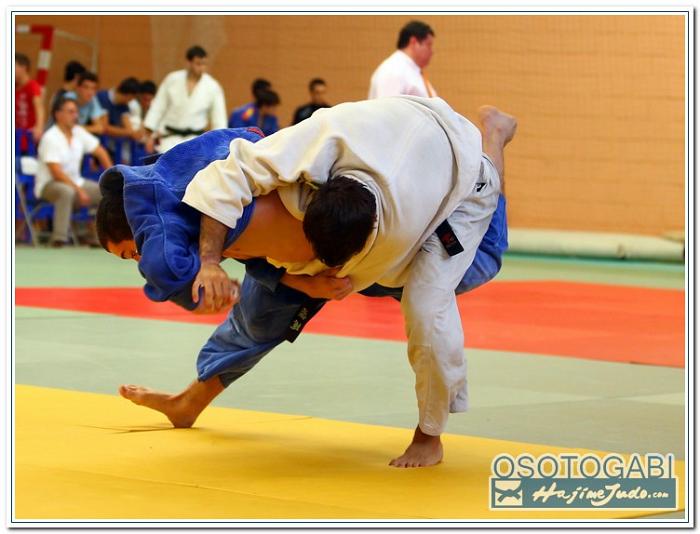JCMB2011 90039